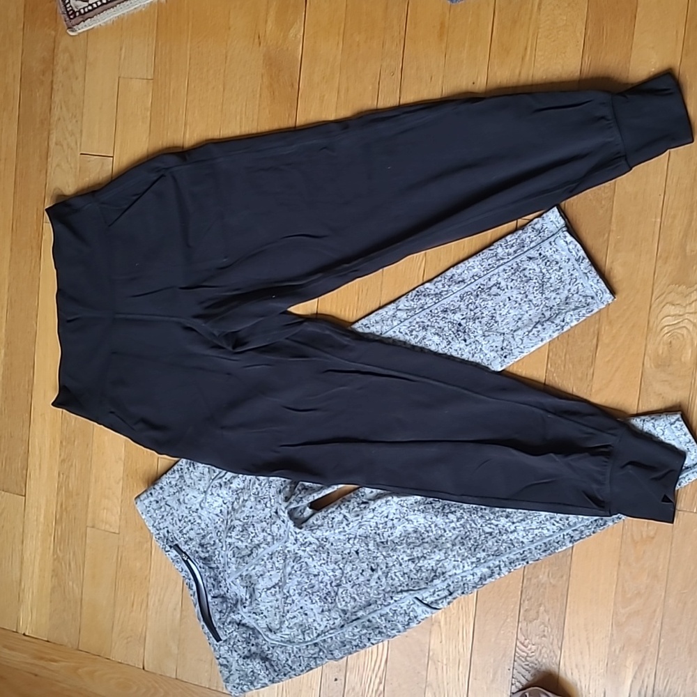 Lululemon 5 Piece Bundle Align Jogger, Bras, Swiftly Tech Tee, Fast & Free Crop - Picture 15 of 16